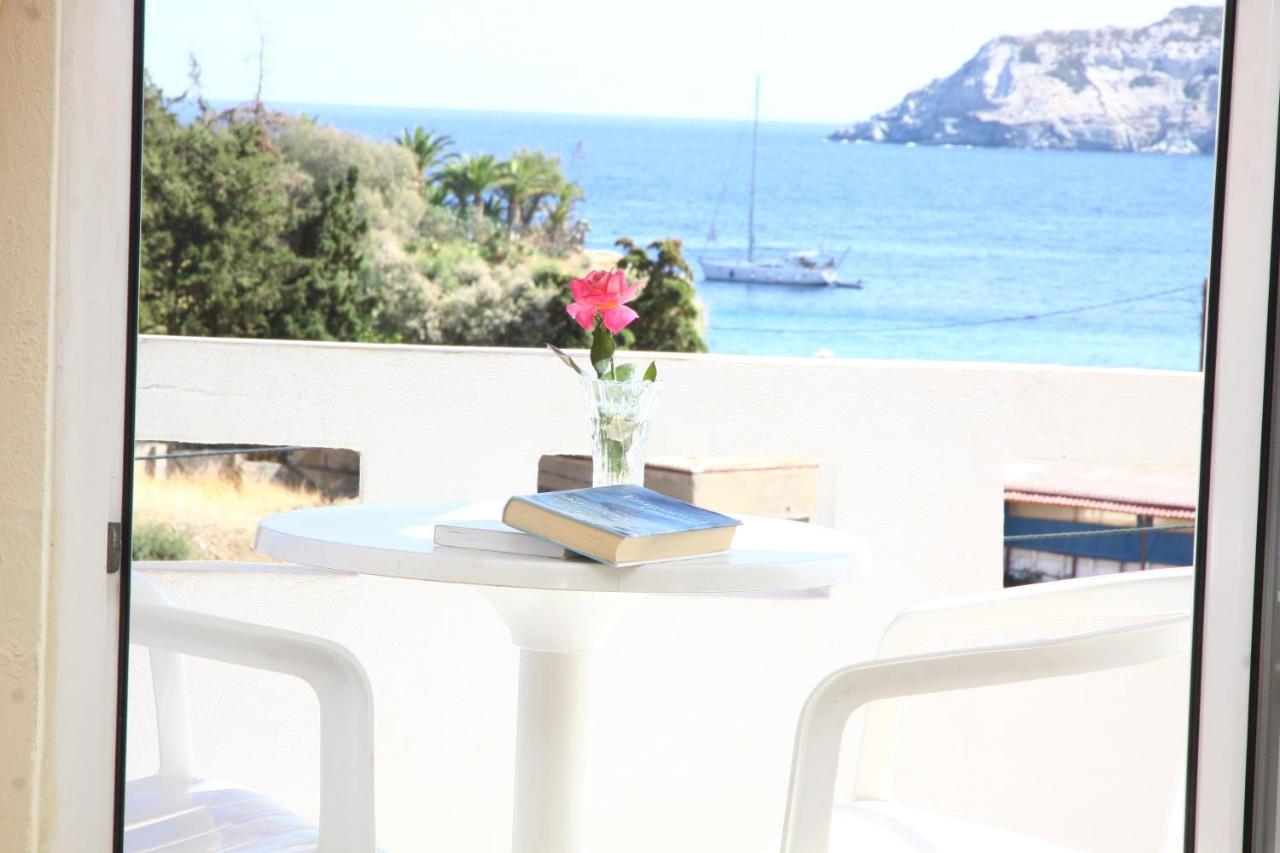 Alexander House Hotel Agia Pelagia  Exterior foto