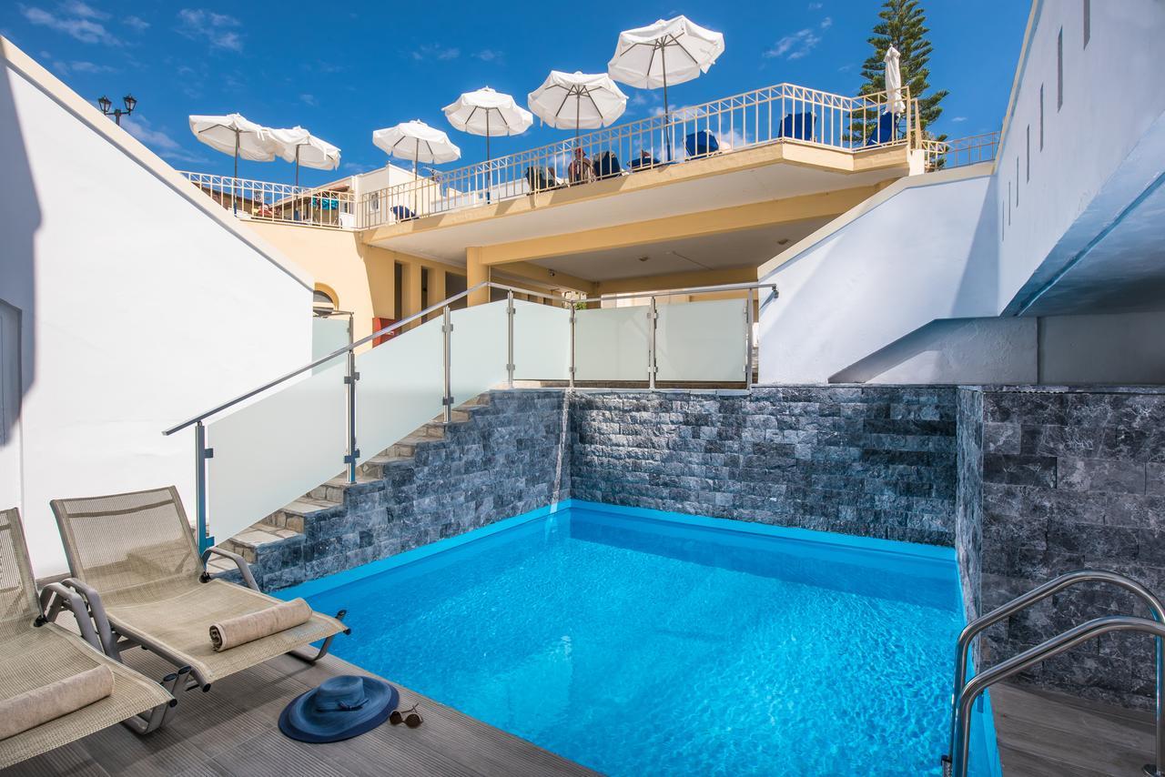 Alexander House Hotel Agia Pelagia  Exterior foto