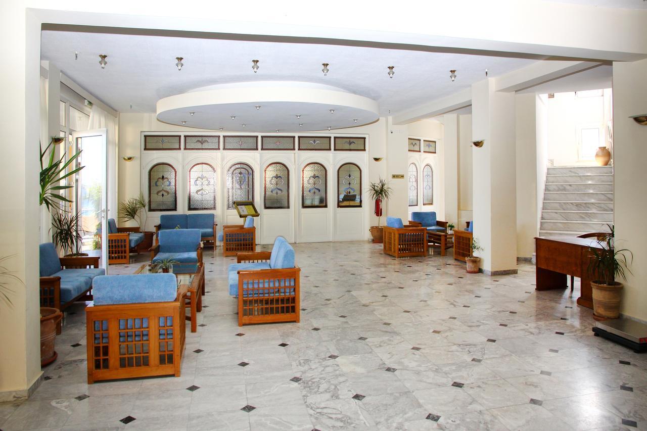 Alexander House Hotel Agia Pelagia  Exterior foto